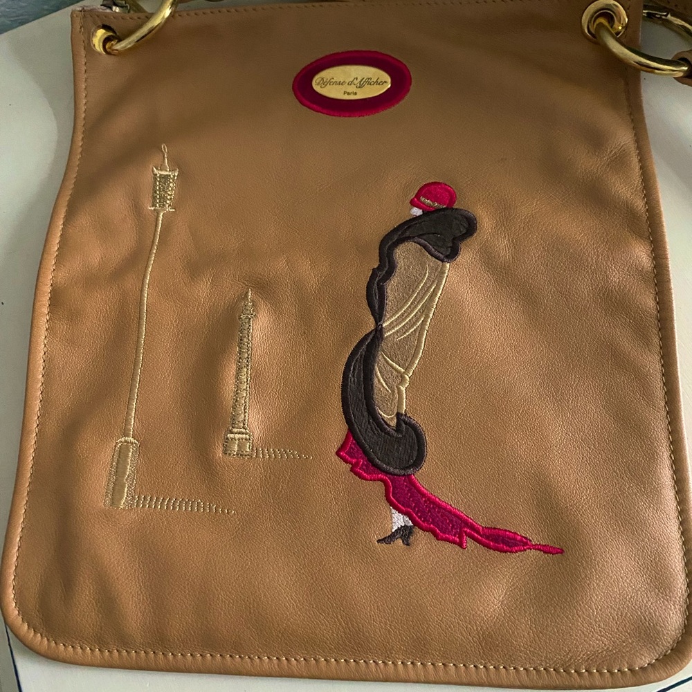 Defense d’Afficher Crossbody Purse